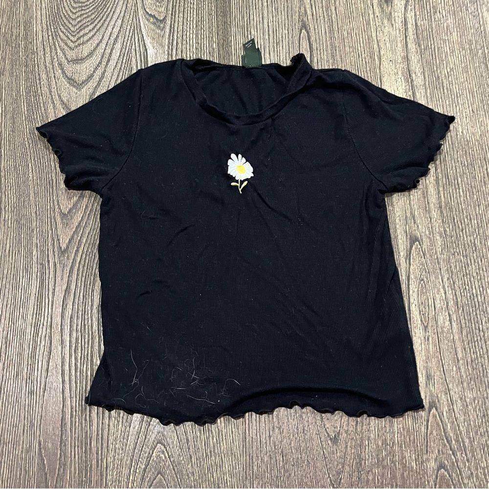 Wild Fable Womens Daisy Print Crop Top Crewneck Short Sleeve Black Size Small